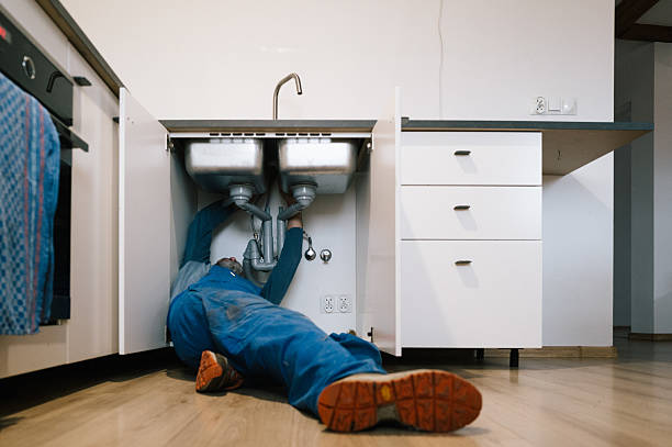 Professional Emergency Plumber technician working in Odessa, WA
